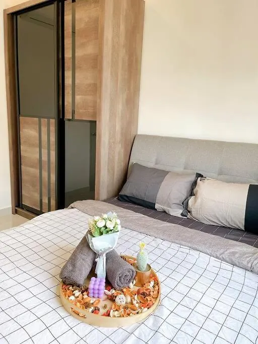 Tr Residence Near Titiwangsa Lrt By Iconique كوالالمبور 0*,