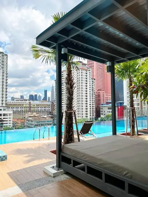 Tr Residence Near Titiwangsa Lrt By Iconique كوالالمبور