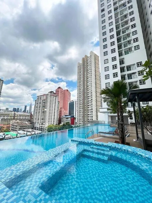Tr Residence Near Titiwangsa Lrt By Iconique 쿠알라룸푸르